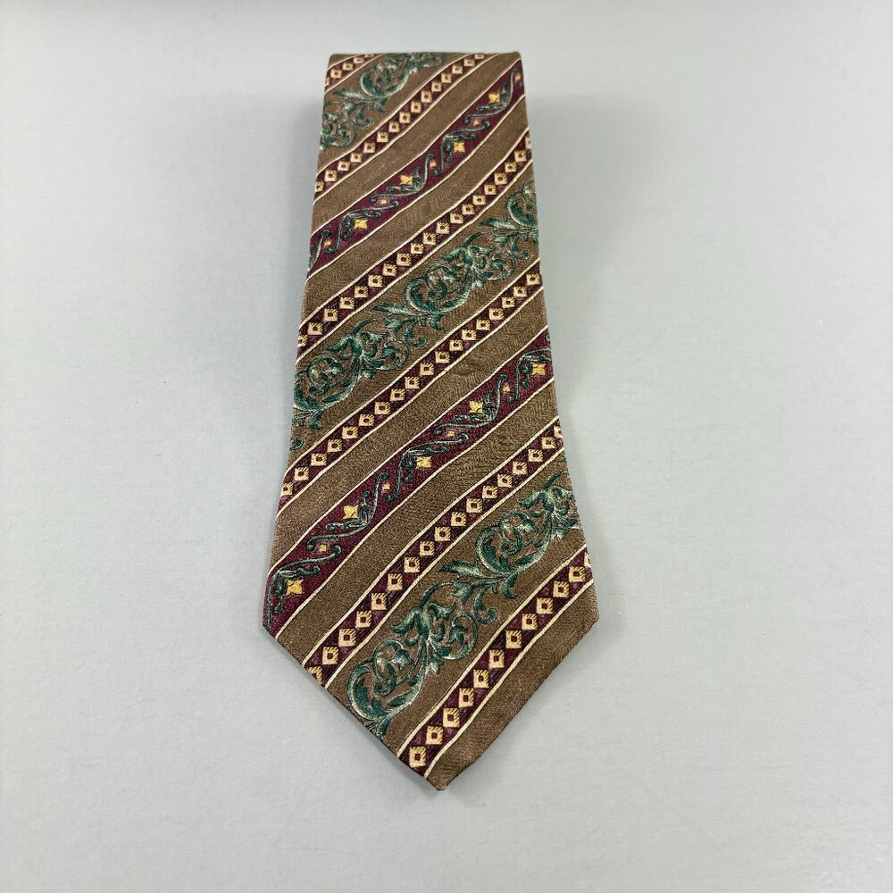 Bill Blass Black Label Brown / Maroon Striped Men's Tie 4" x 60"